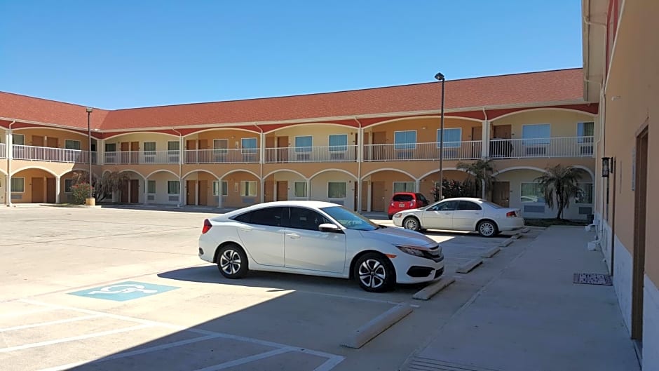 Executive Inn & Suites