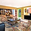 La Quinta Inn & Suites by Wyndham Salina