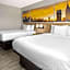 Days Inn & Suites by Wyndham Albany