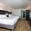 Holiday Inn Express & Suites Lincoln I - 80