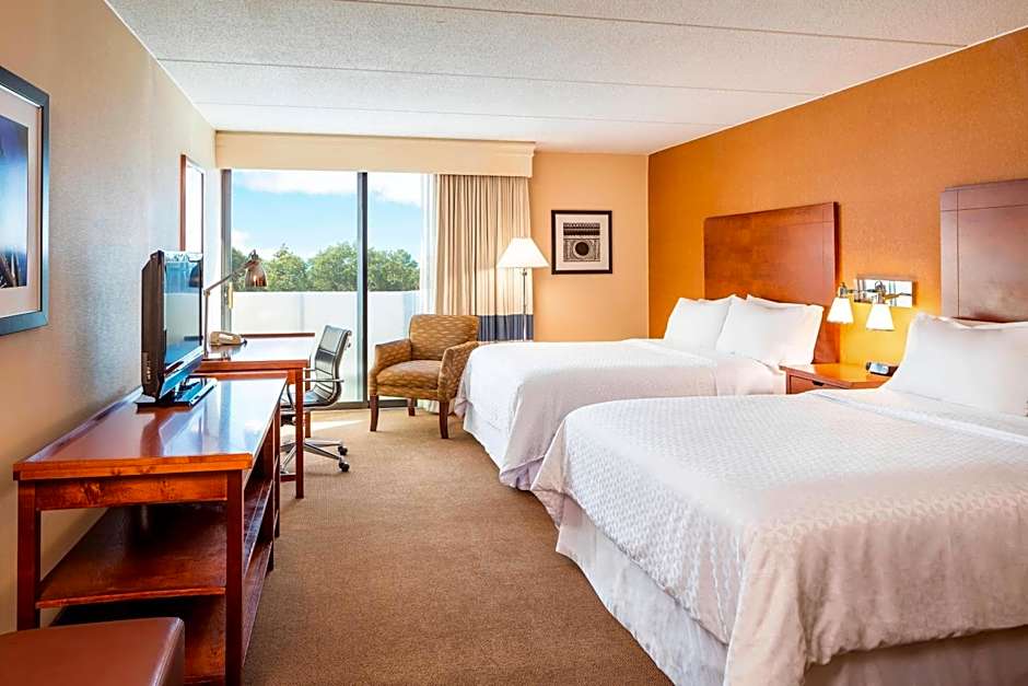 Four Points by Sheraton Chicago OHare Airport