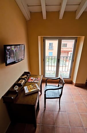 Hotel San Miguel del Valle Amblés - Alojamientos en EL FRESNO