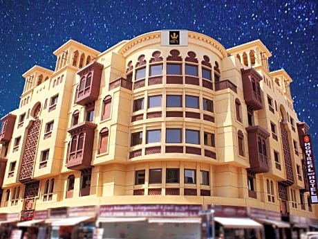 Montreal Naif Hotel