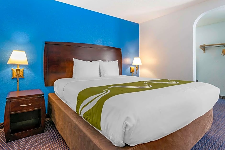 Quality Inn Sarasota North Near Lido Key Beach