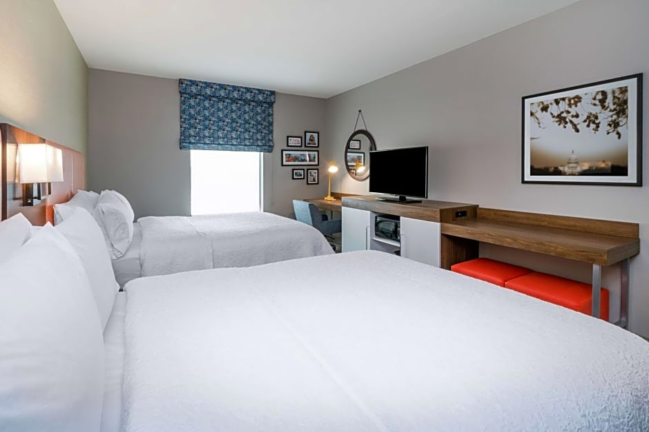 Hampton Inn By Hilton & Suites Glenarden/Washington DC