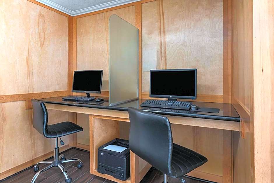 Comfort Inn & Suites Vancouver Downtown City Center
