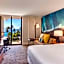Courtyard by Marriott King Kamehameha's Kona Beach Hotel
