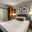 Hotel E
