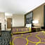 Super 8 by Wyndham Joliet I-55 N/Chicago