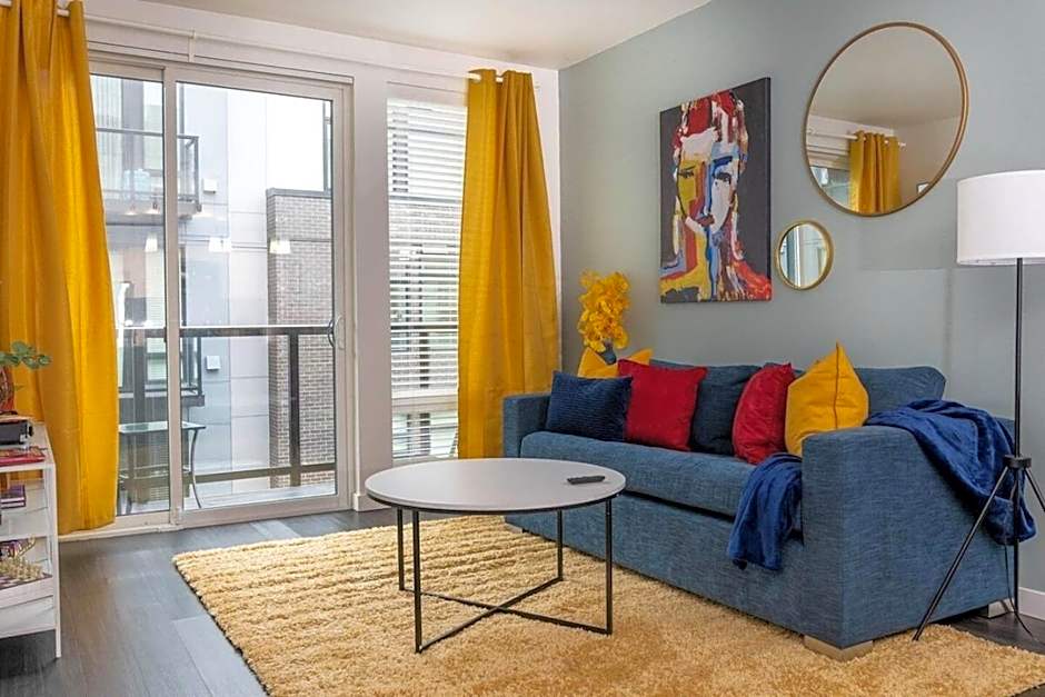 Self Check-in-washer-dryer-4ksmart Tv-king Bed-gym
