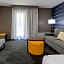 Comfort Inn & Suites At Dollywood Lane