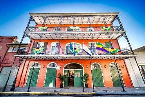 The Saint Philip Hotel