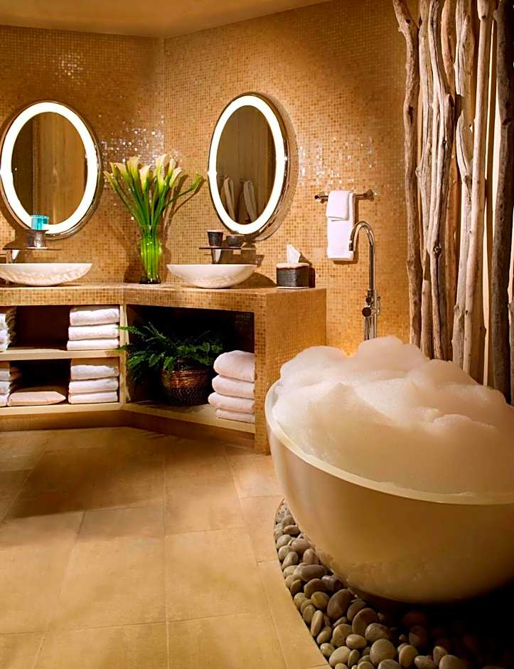 Hilton Santa Fe Resort & Spa At Buffalo Thunder