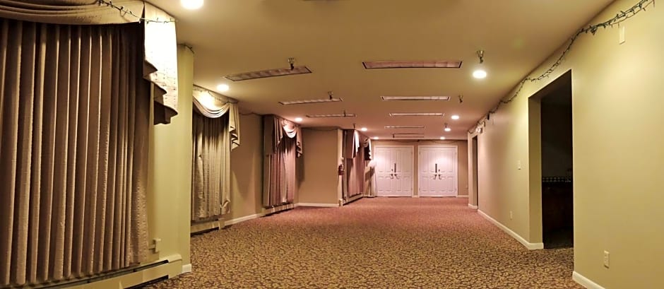 Ramada by Wyndham Juneau