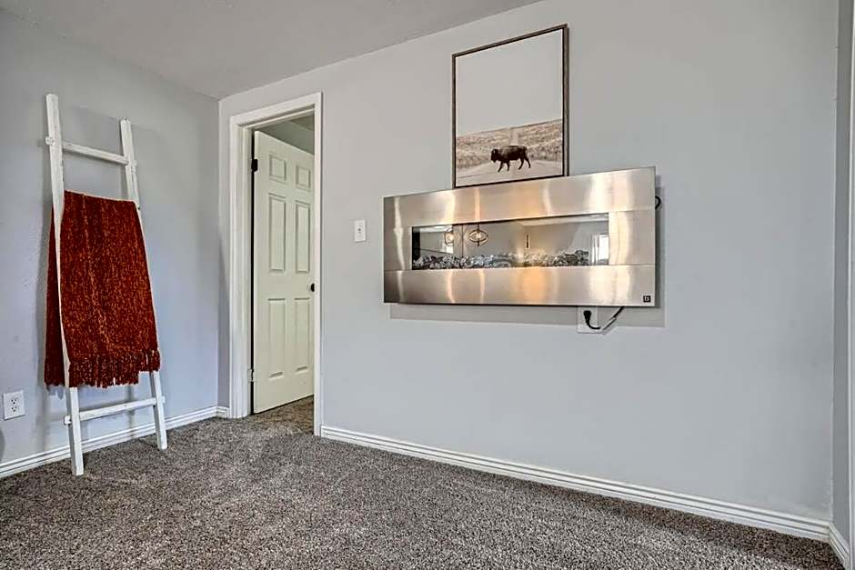 2BR Wellness Retreat in Arvada