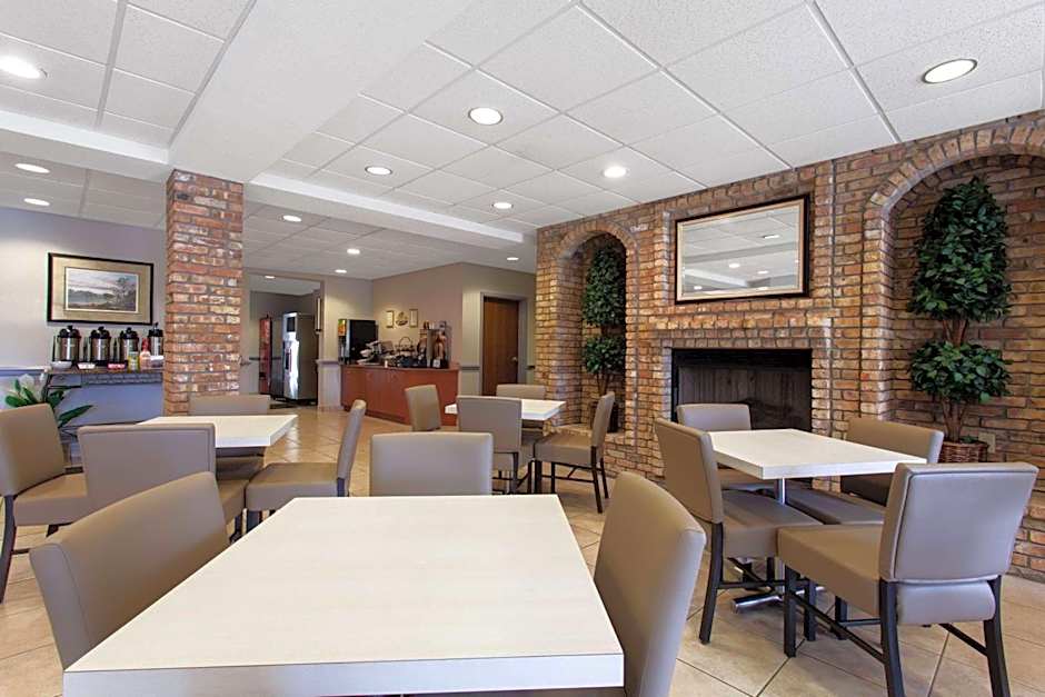 Microtel Inn & Suites By Wyndham Lady Lake/The Villages