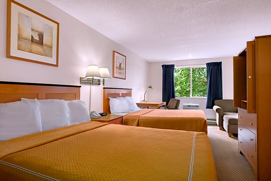 Travelodge by Wyndham Port of Tacoma WA