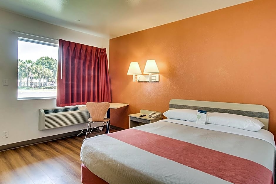 Motel 6 Jacksonville - Orange Park