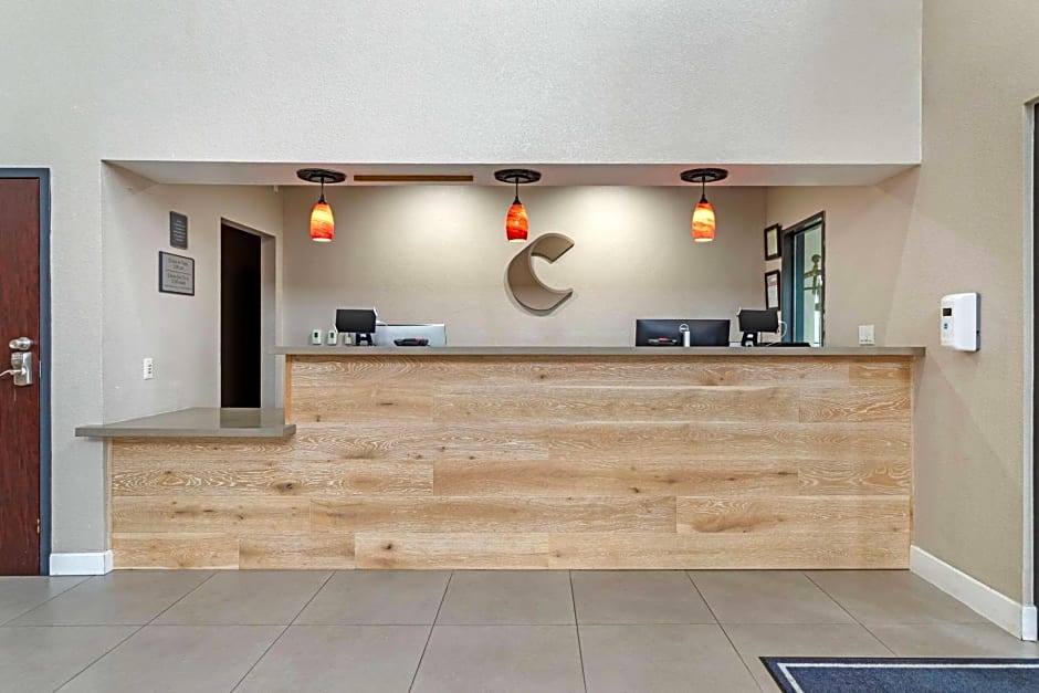 Comfort Suites Shenandoah-The Woodlands