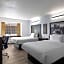Super 8 by Wyndham Harbison/Parkridge Hospital