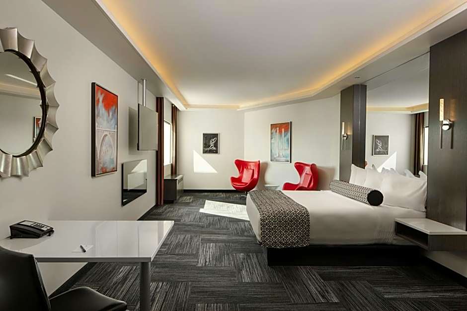 The Davenport Grand, Autograph Collection by Marriott
