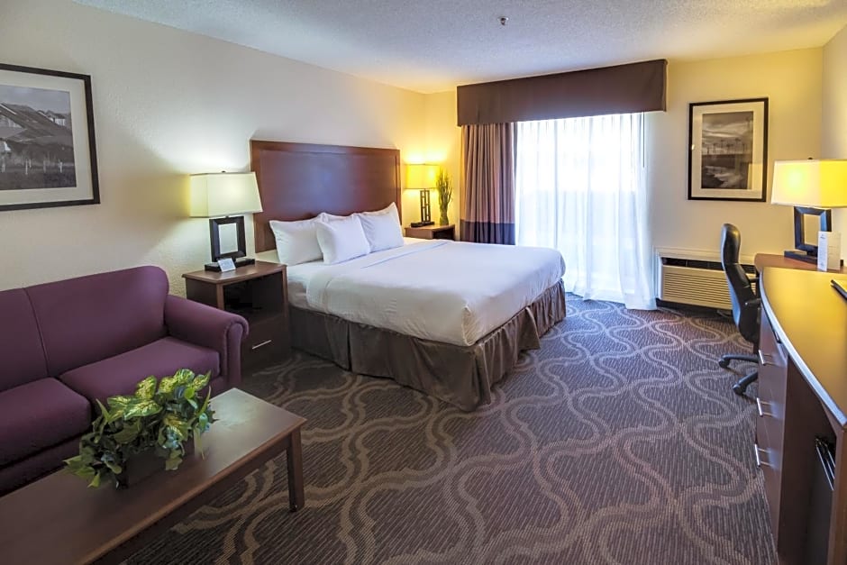 Ashmore Inn And Suites Lubbock