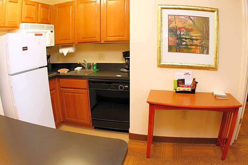 Staybridge Suites Houston - Willowbrook