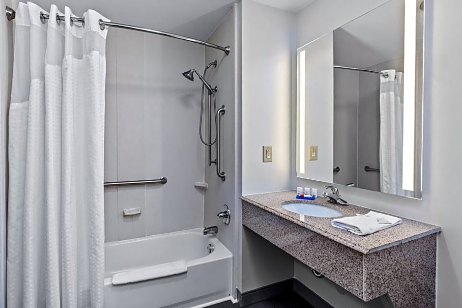 Holiday Inn Express New Albany