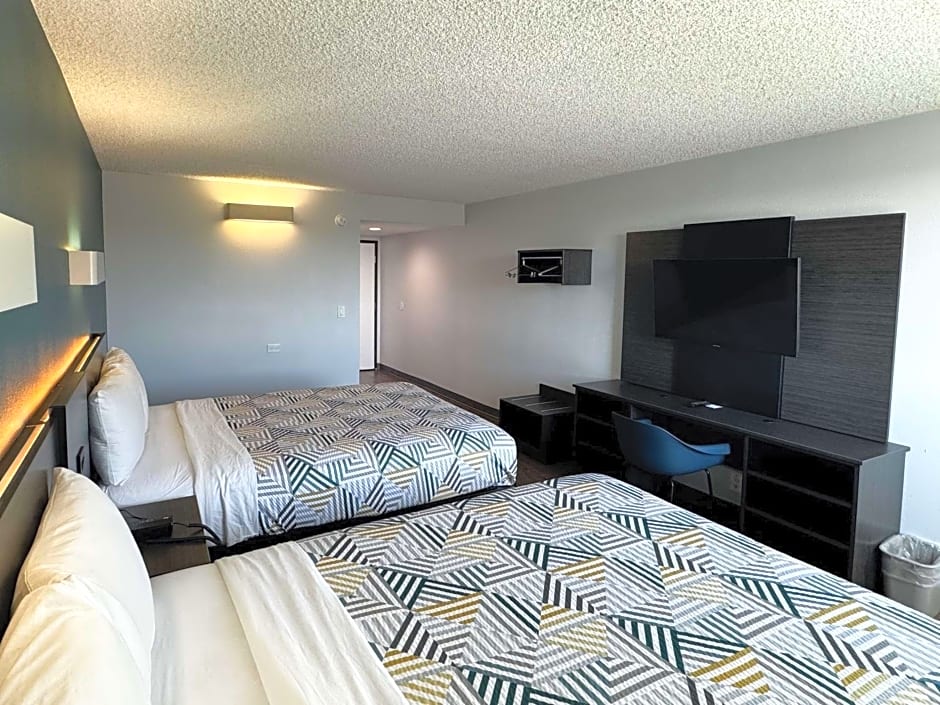 Motel 6 Carson