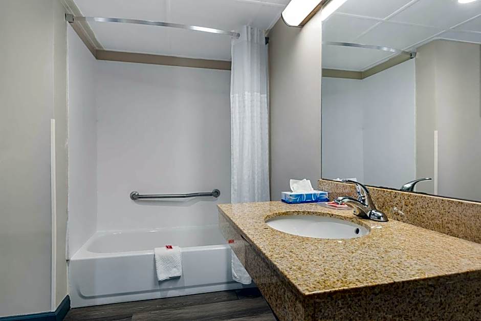 Econo Lodge Creedmoor-Butner