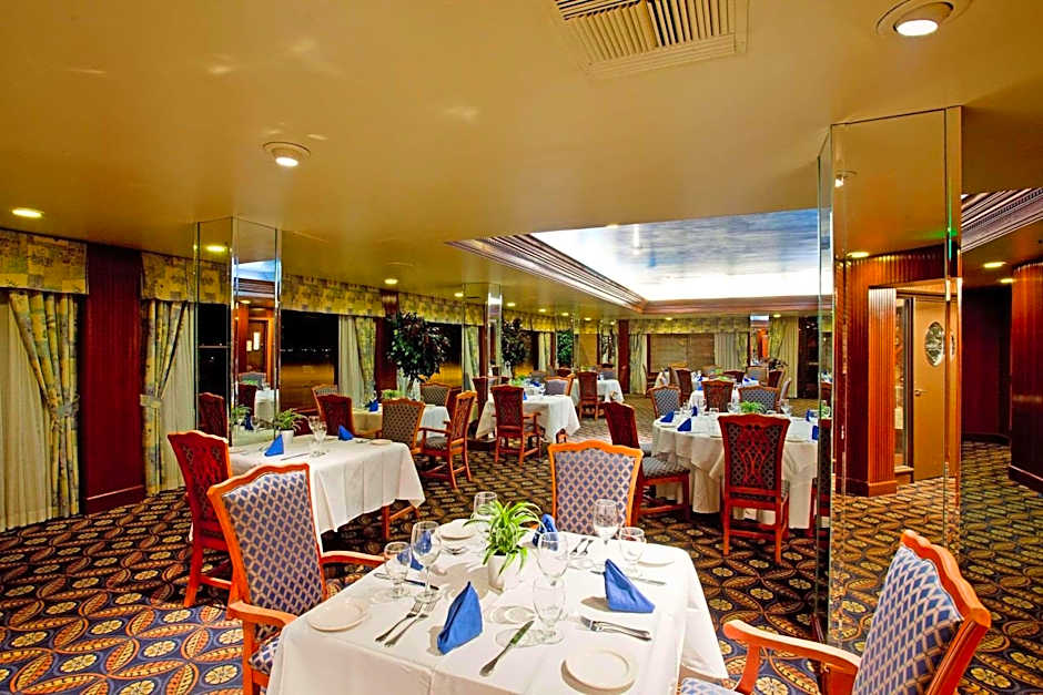 Radisson Hotel Santa Maria