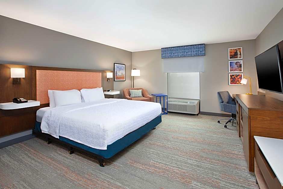 Hampton Inn By Hilton Clinton