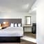 Coastal Breeze Inn