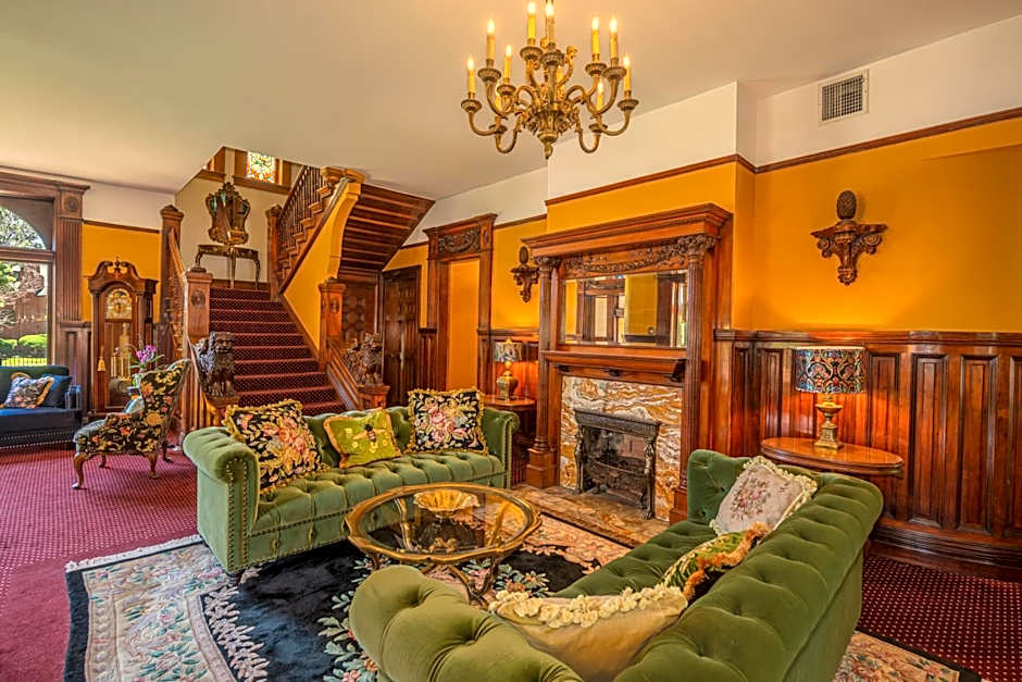 Orman Mansion - Pueblo's Most Luxurious Stay!