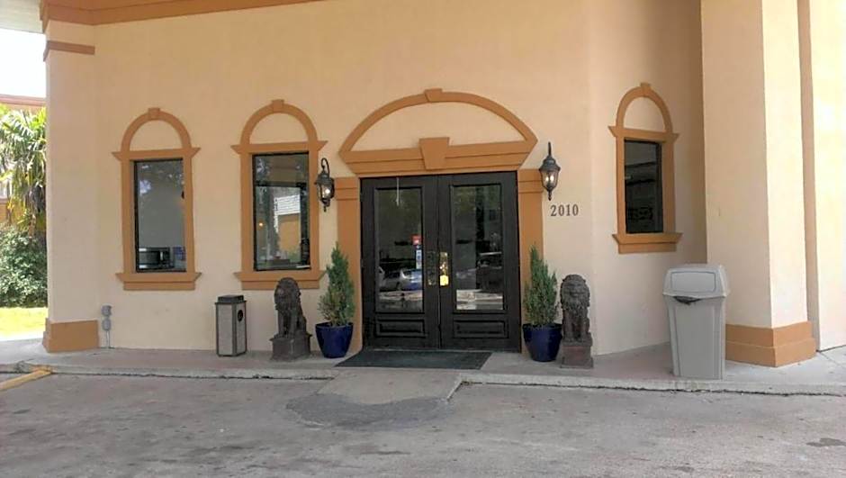 Studio 6 Hammond, LA I12 I55