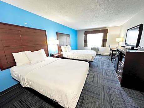 Deluxe Double Room with Two Double Beds - Non-Smoking