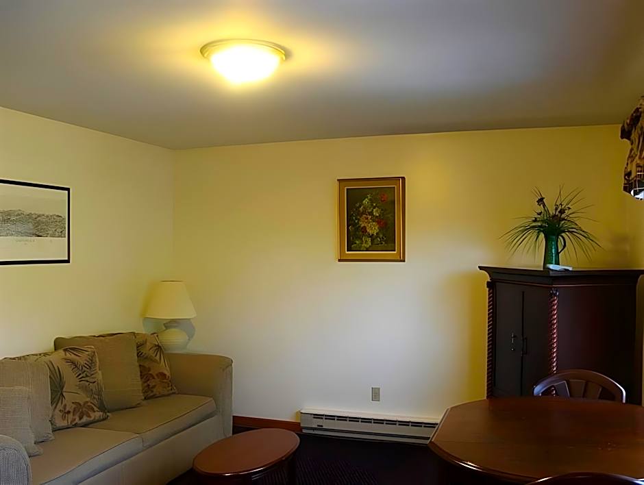 Chatham Travel Lodge