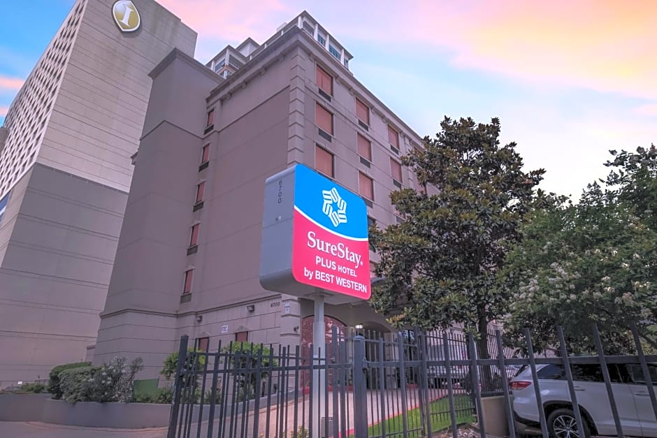 SureStay Plus Hotel by Best Western Houston Medical Center