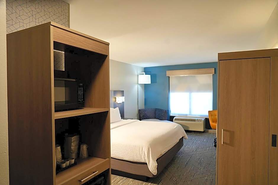 Holiday Inn Express Hotel & Suites Jackson - Flowood