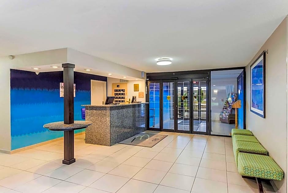 QUALITY SUITES