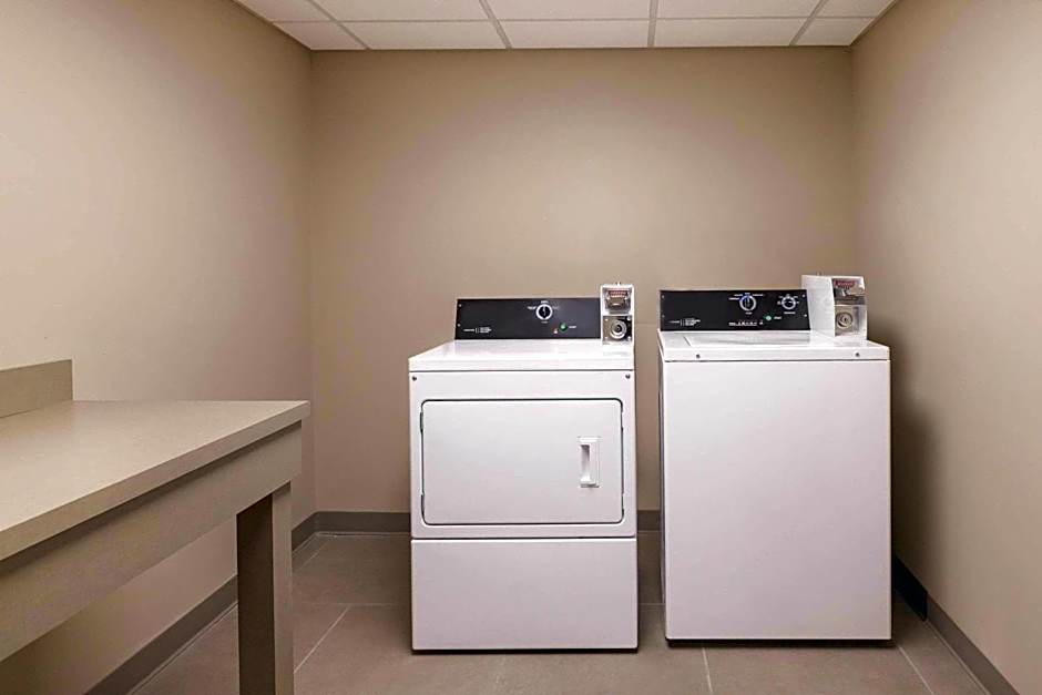 Country Inn & Suites by Radisson, Macon West, GA
