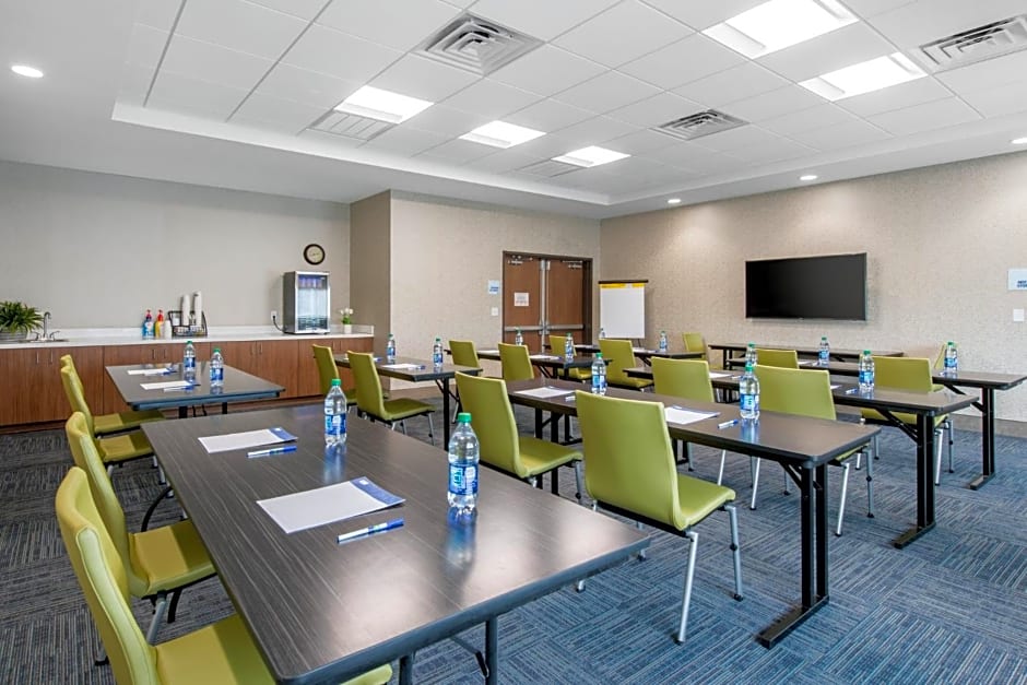 Holiday Inn Express & Suites - Ruskin