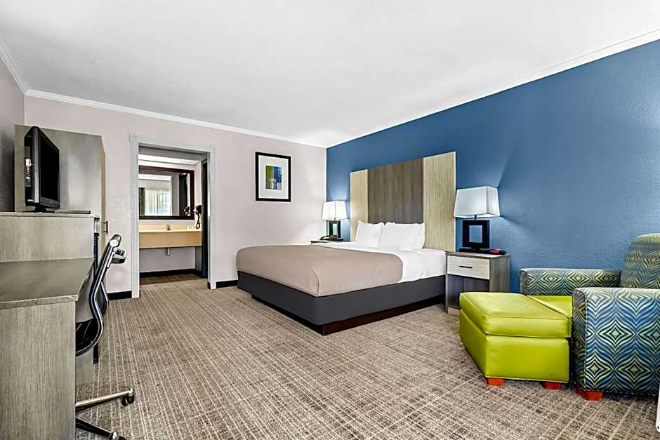 Quality Inn & Suites Florence Civic Center