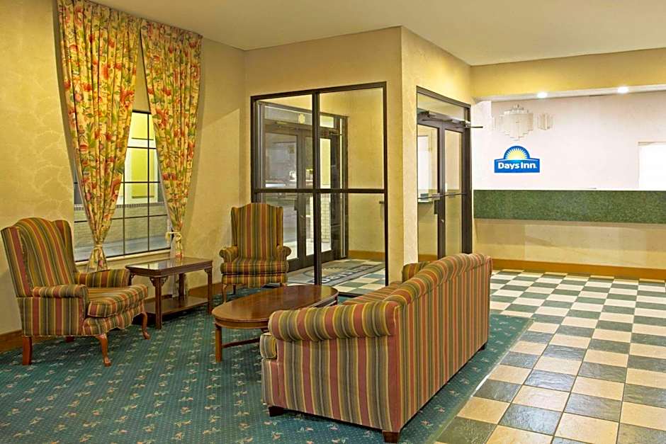 Days Inn by Wyndham Hammond
