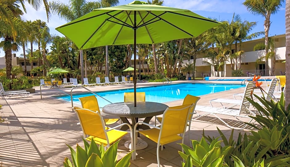 Lemon Tree Inn