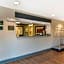 Extended Stay America Suites - Kansas City - Country Club Plaza