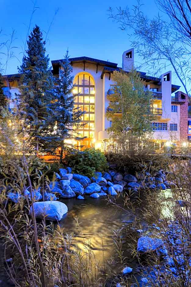 Sitzmark Lodge