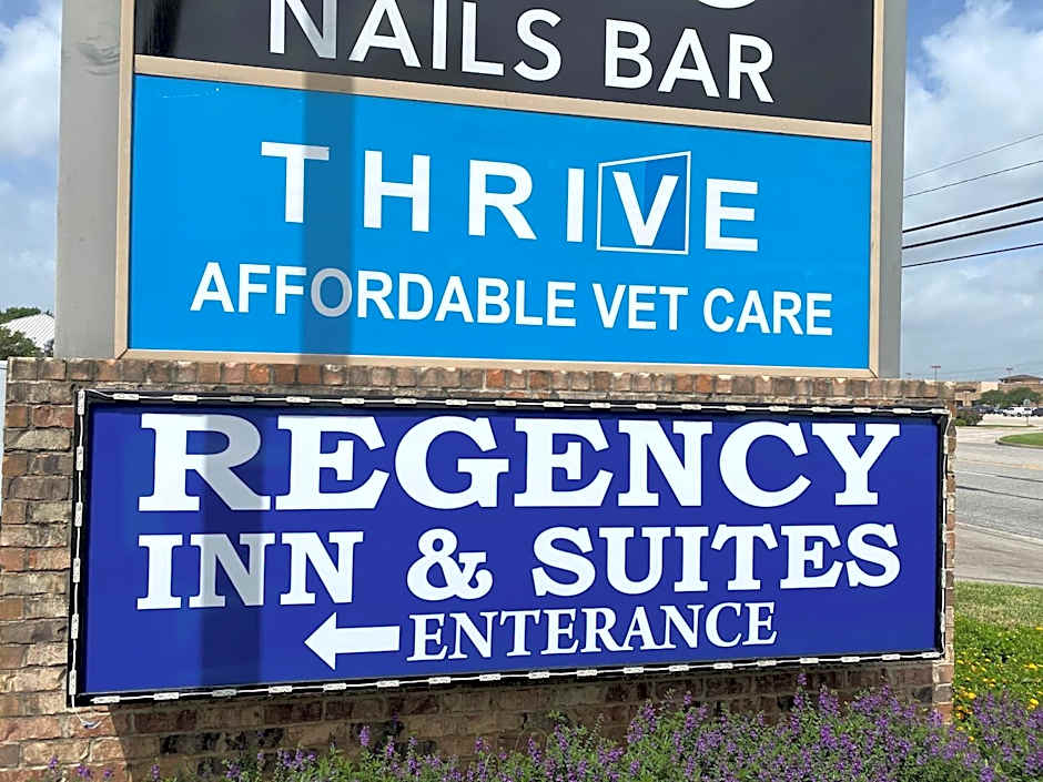 Regency Inn & Suites- NW Houston