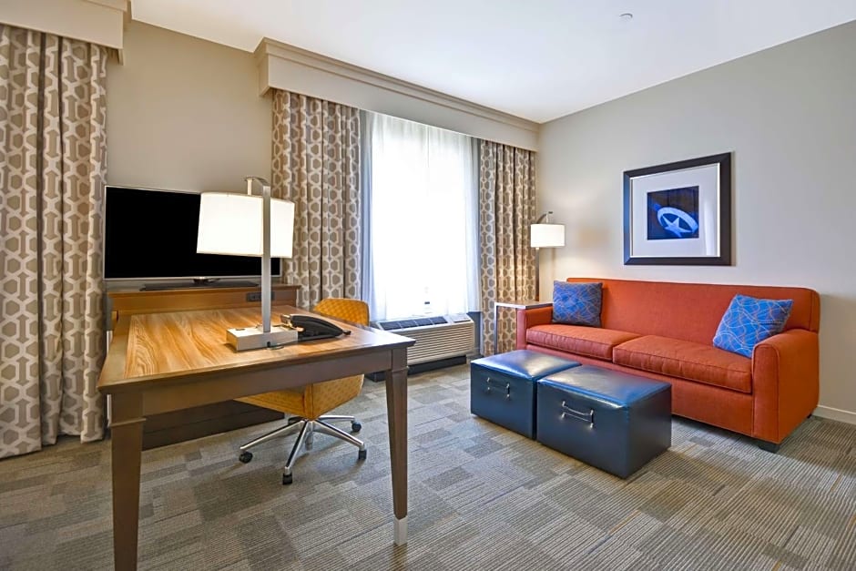 Hampton Inn By Hilton And Suites Dallas Plano East Tx