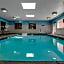 Holiday Inn Express Hotel & Suites Portland - Jantzen Beach